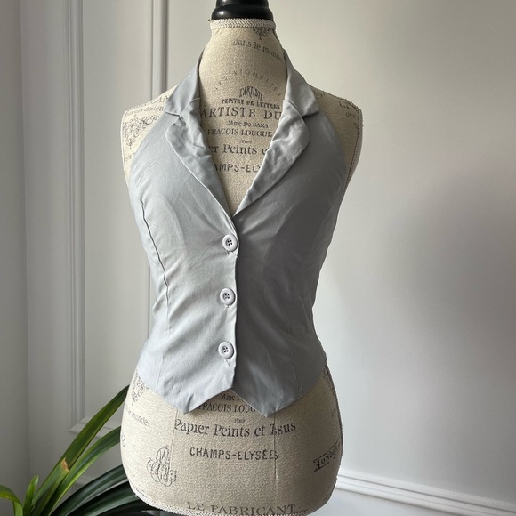 NWT Elegant Gray Halter Vest - Picture 1 of 6